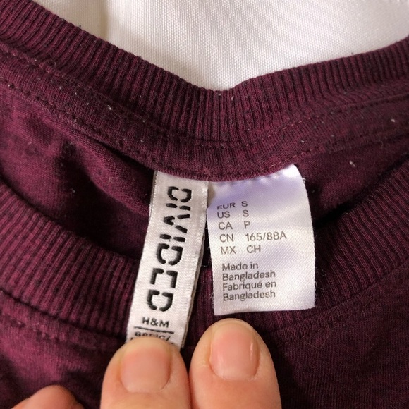 Size Small Tee Bundle - Picture 10 of 10